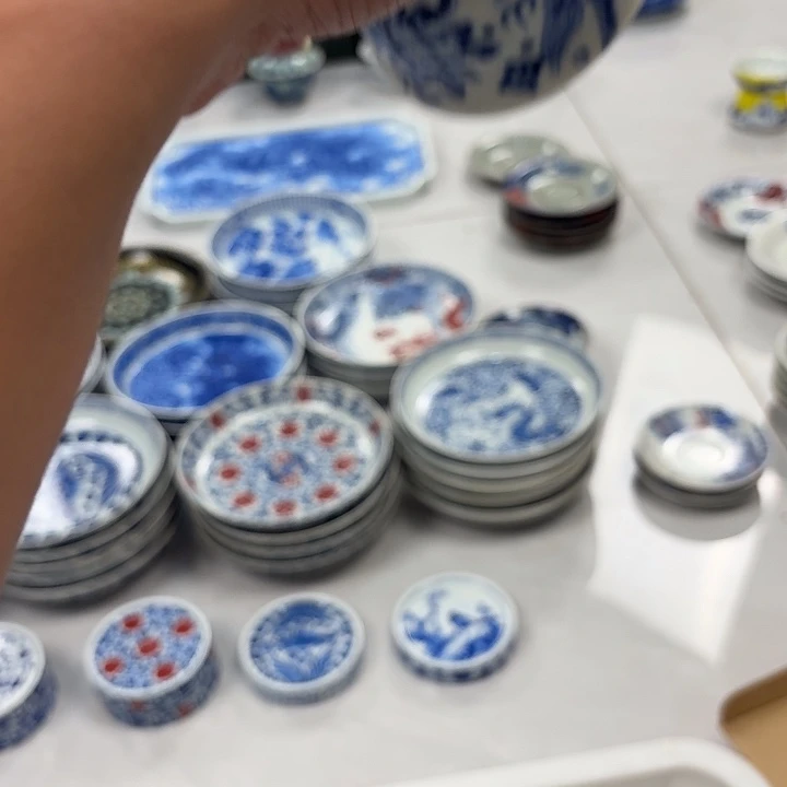 瓷片青花狮子大压手杯景德镇