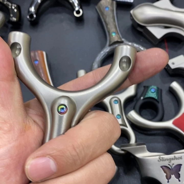 子***580钛合金毒液顶卡