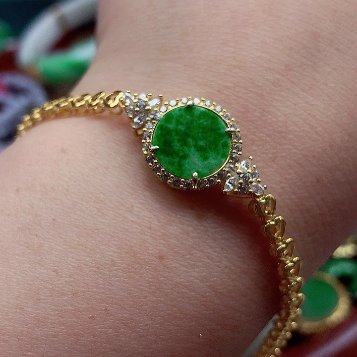 翡翠银S925镶嵌颈饰翡翠