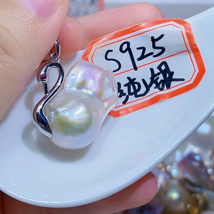 淡水珍珠银S925镶嵌颈饰