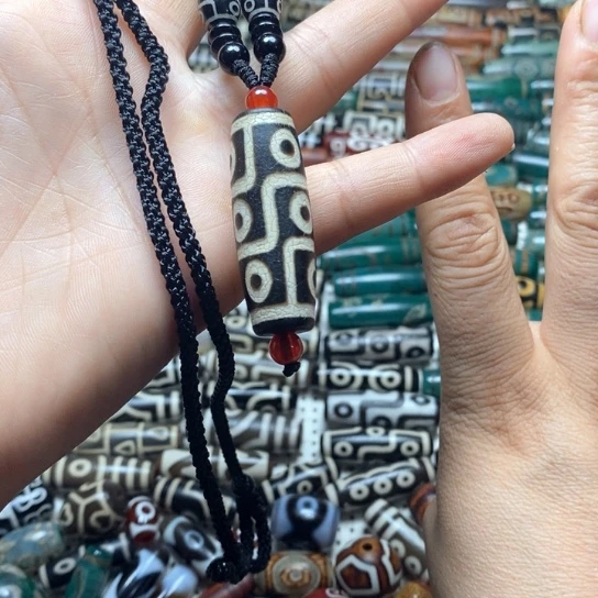 未镶嵌颈饰玛瑙/玉髓