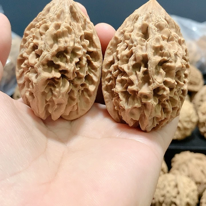 文玩核桃吊坠噢*耶老鼠