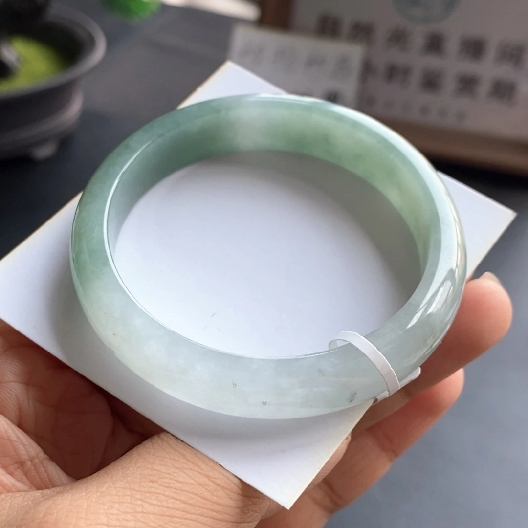 翡翠手镯未镶嵌20号52-11.4-6.9