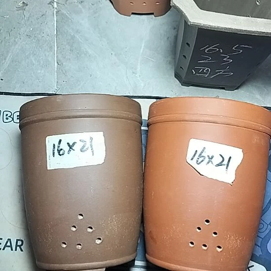 红泥紫泥三线两个花盆