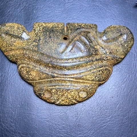 和田玉（糖玉）挂件未镶嵌