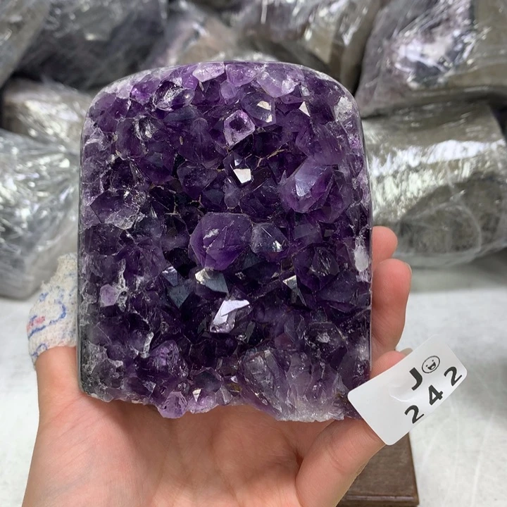 水晶大型摆件（非配饰）未镶嵌