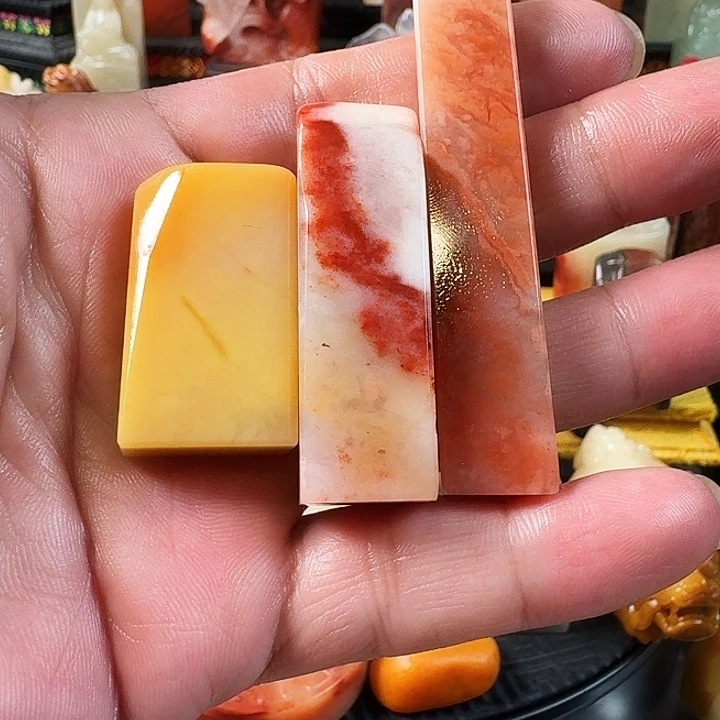 寿山石高山水洞石