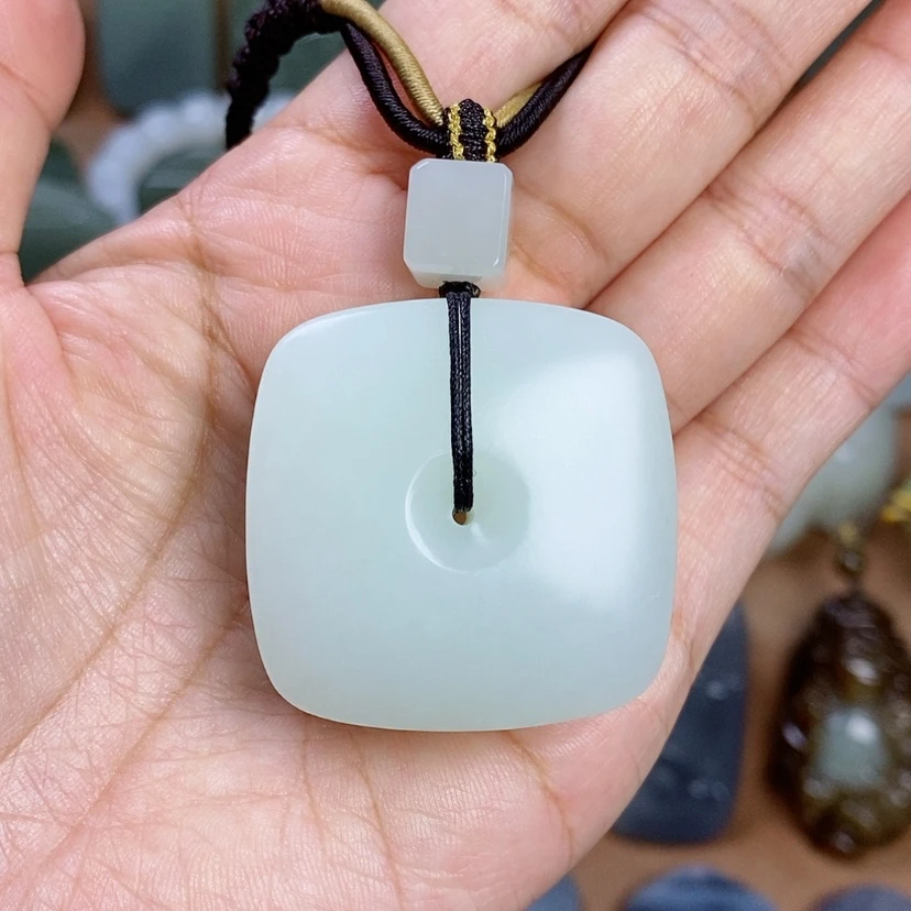 【闪购商品】未镶嵌和田玉挂件