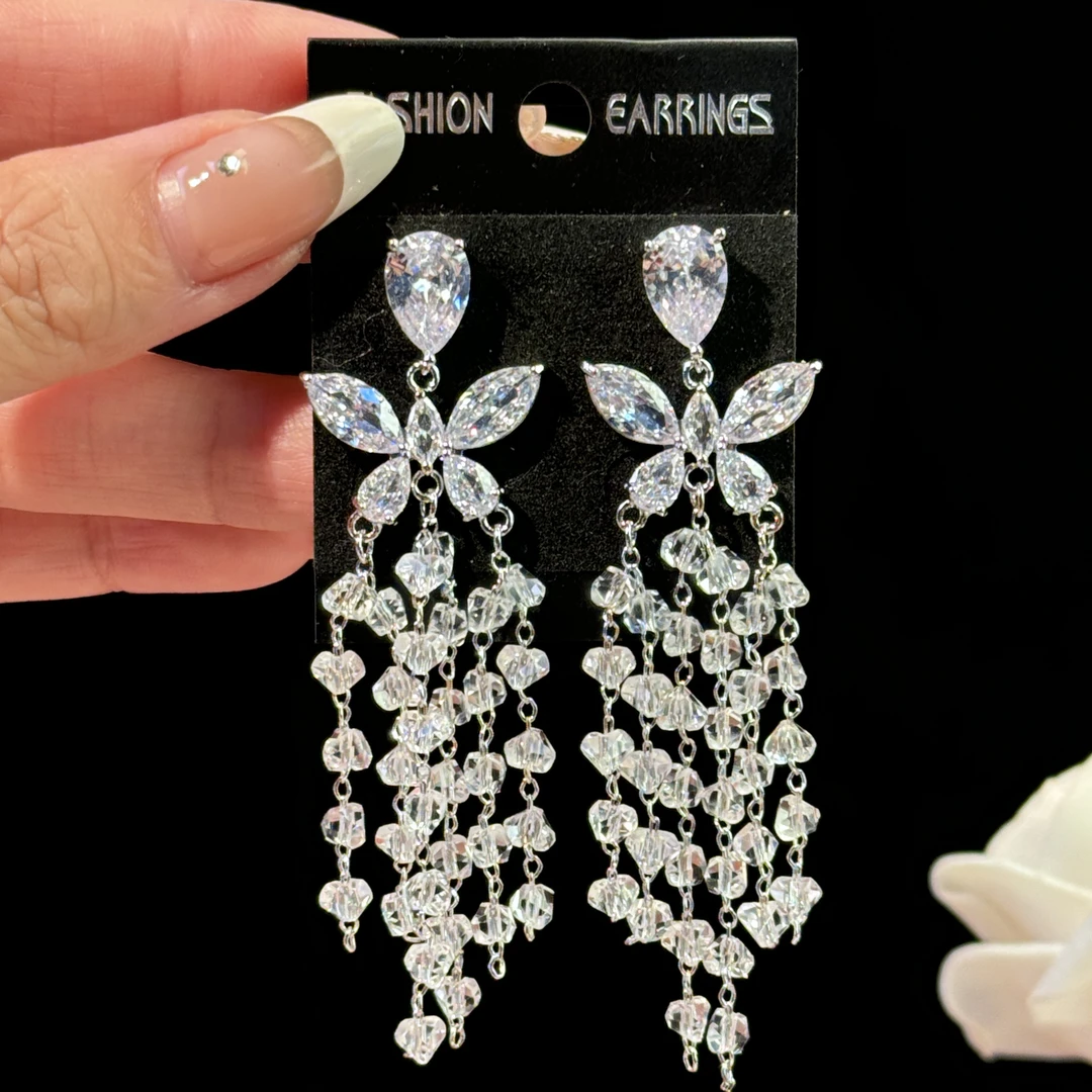 铜合金耳饰 梦菲】超闪锆石蝴蝶长款水晶流苏耳环大气名媛轻奢耳钉