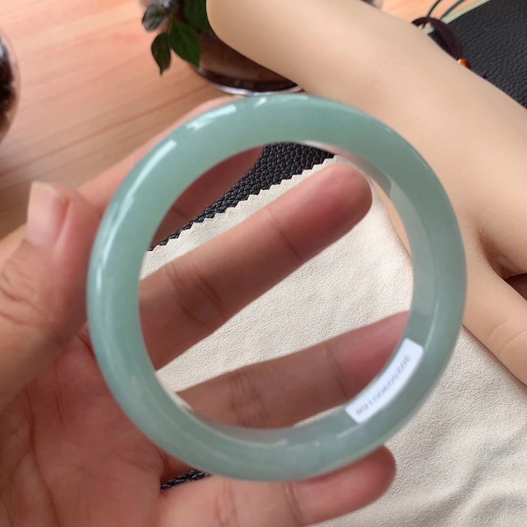 未镶嵌手镯翡翠8号