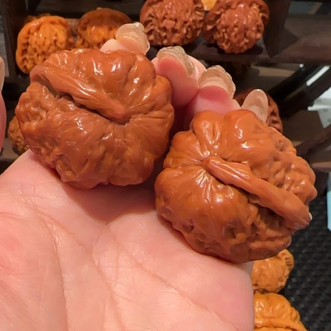 桃核吊坠蛤蟆头一根筋37精品1246