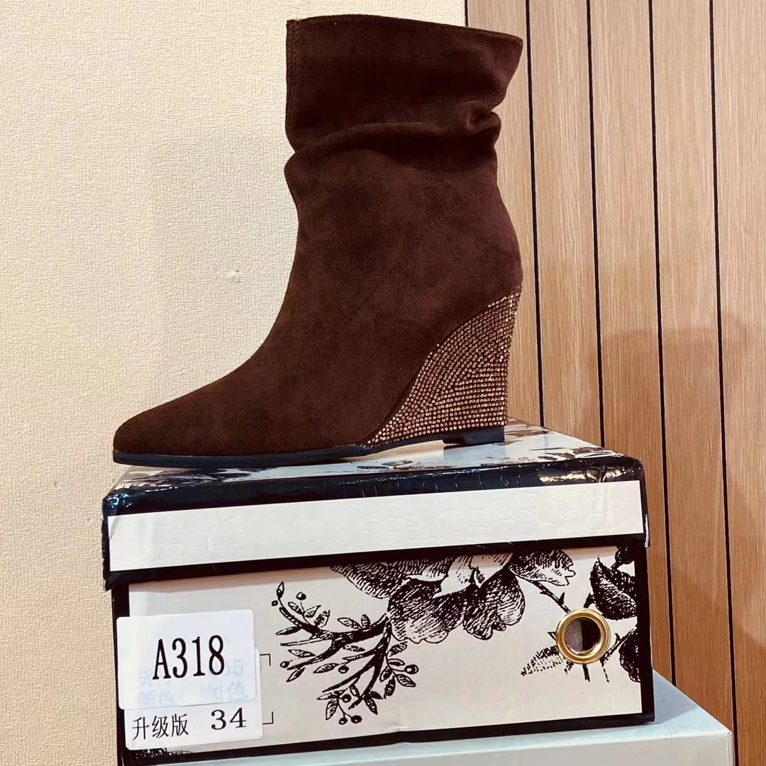 【清仓】2025小个子厚底平增高百搭女鞋A318