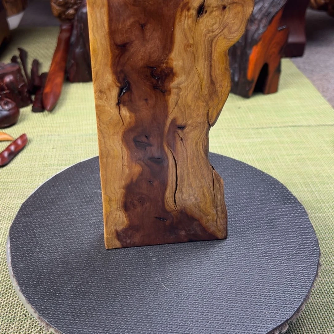 大果紫檀（缅甸花梨）陆*