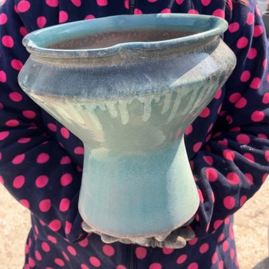 红陶口25高26瑕疵