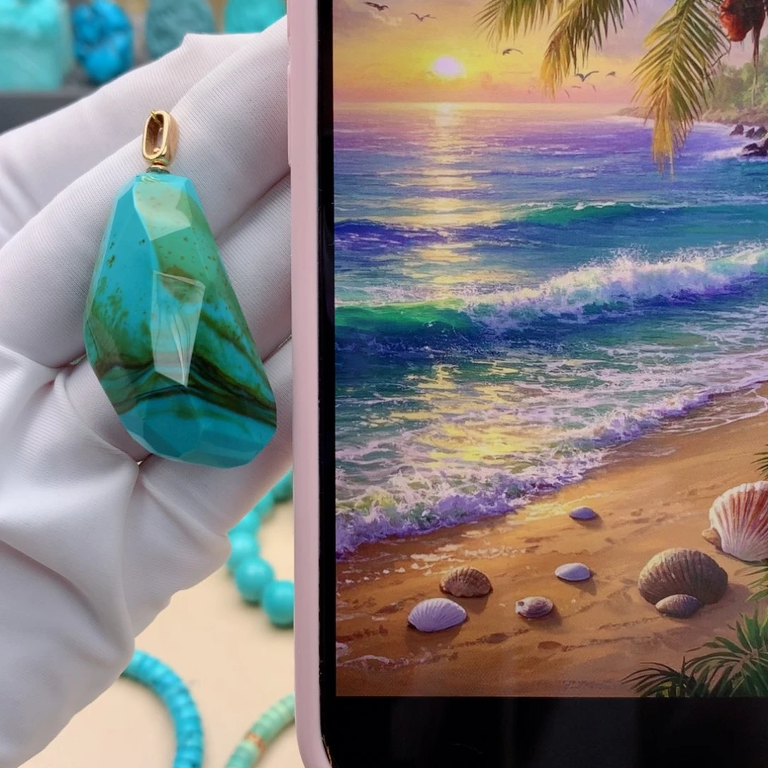 绿松石未镶嵌珠宝奇石