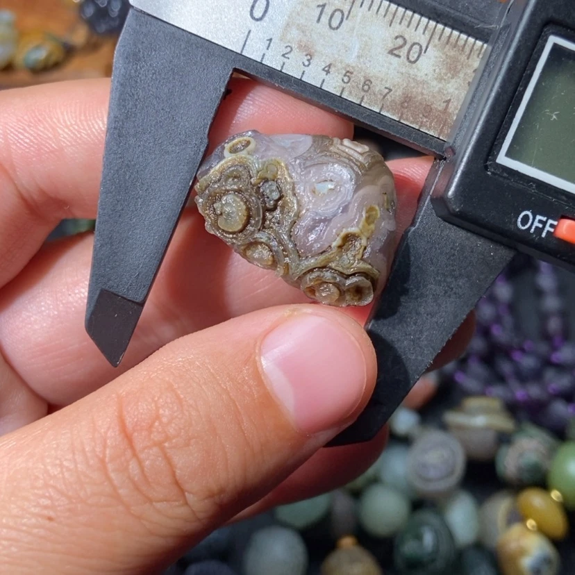 【闪购商品】玛瑙/玉髓颈饰合金
