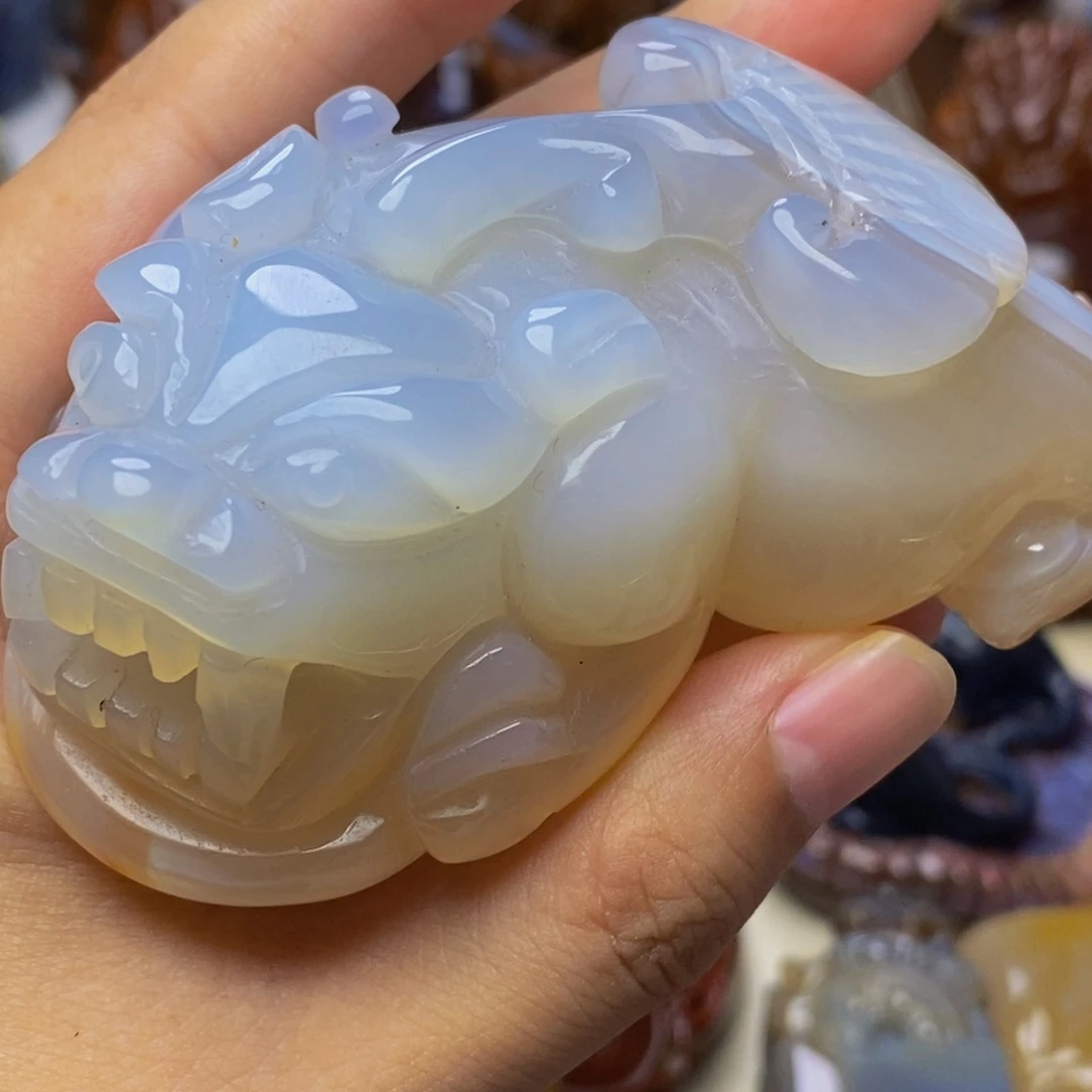 玛瑙/玉髓手把件未镶嵌