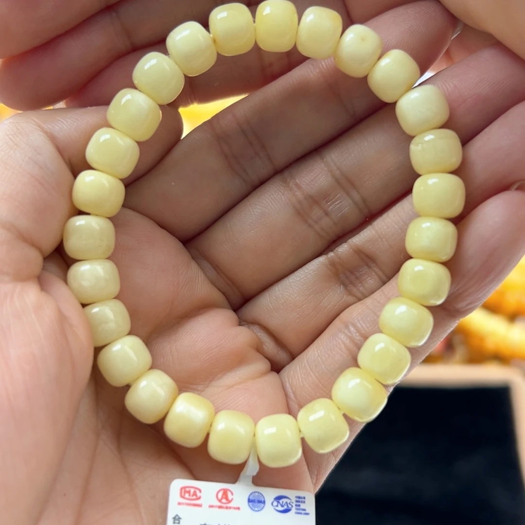 未镶嵌琥珀珠宝奇石
