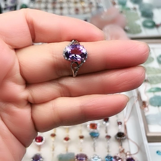银S925镶嵌紫晶戒指