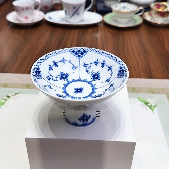 瓷片杯子杯子杯子水杯杯子水杯