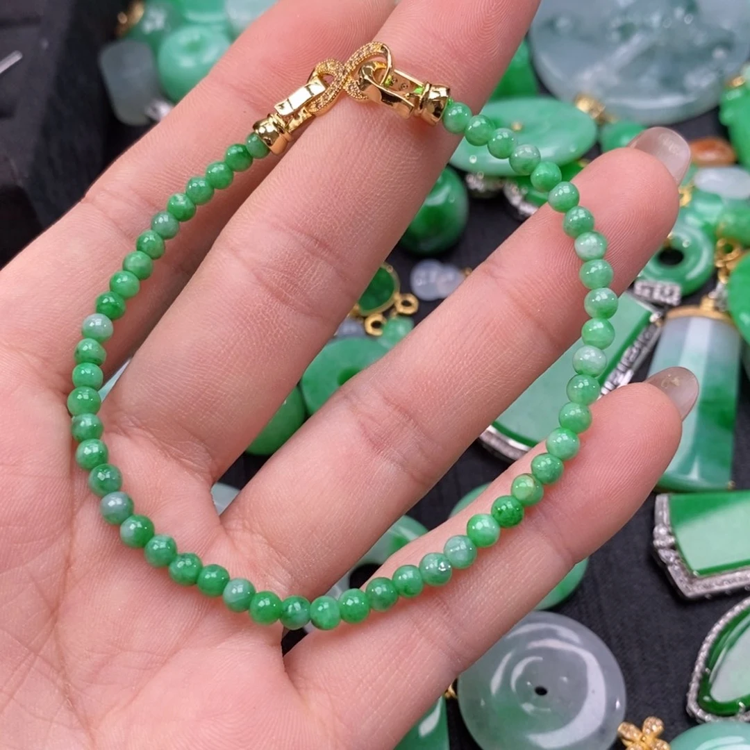 翡翠手串未镶嵌翡翠