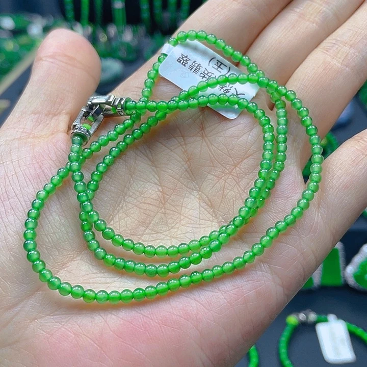 翡翠未镶嵌颈饰天然A货翡翠甜绿3