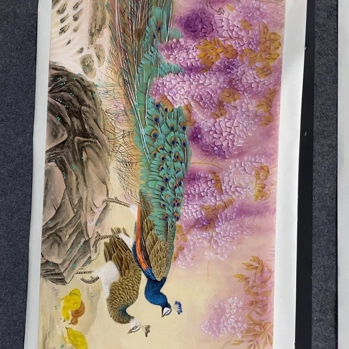手绘作品等多种形式进行