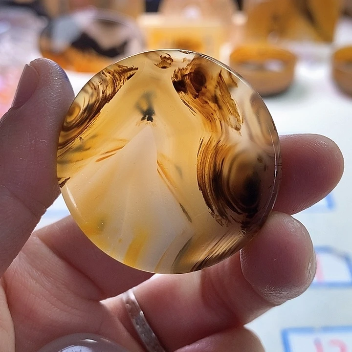 玛瑙/玉髓未镶嵌珠宝半成品
