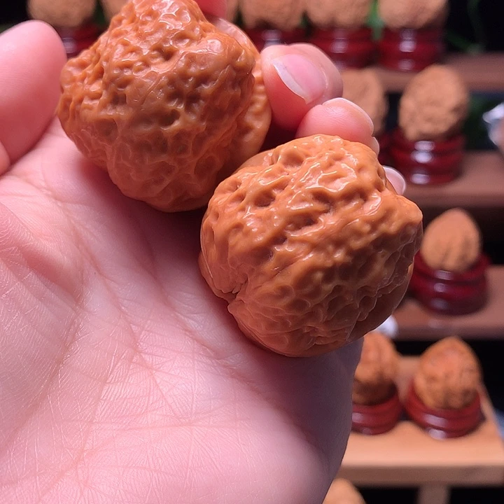 桃核吊坠大理蛤蟆头42尺寸