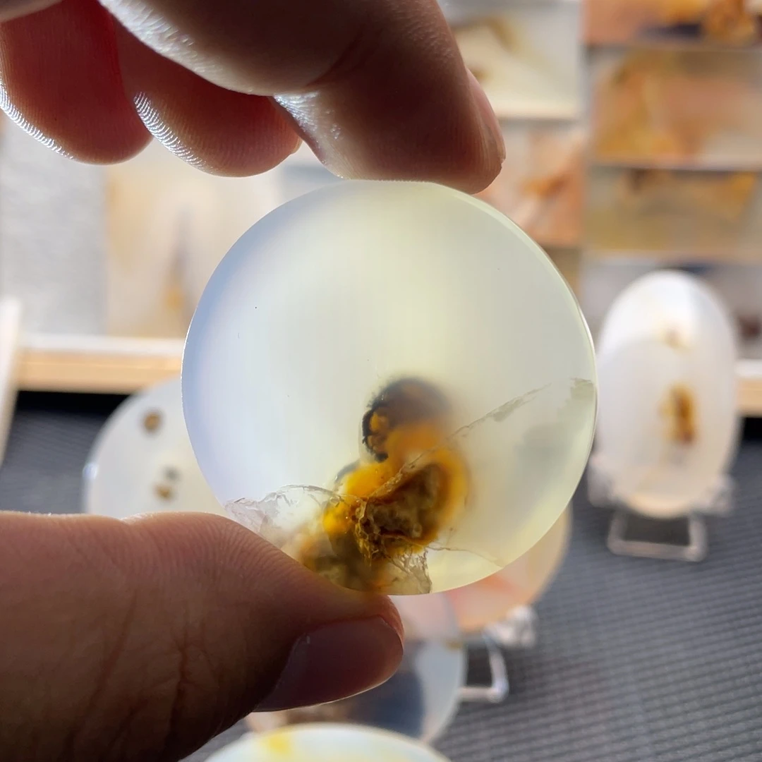 妖***玖未镶嵌颈饰玛瑙/玉髓