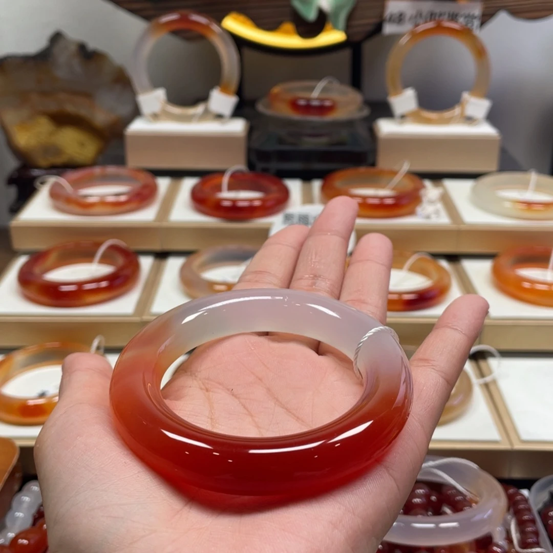 玛瑙/玉髓未镶嵌手镯