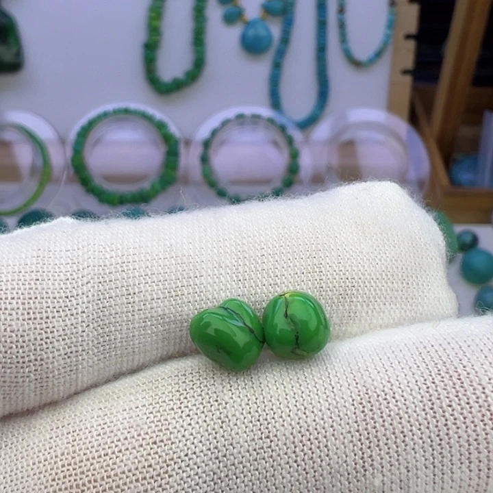 菜籽绿随行吊坠6.6mm兰