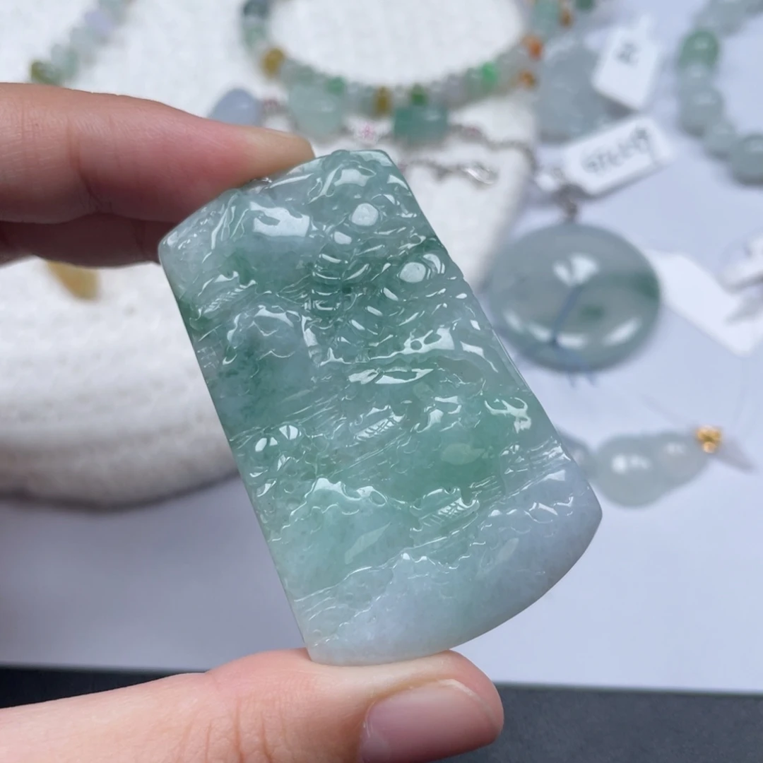 翡翠未镶嵌颈饰天然A货缅甸翡翠