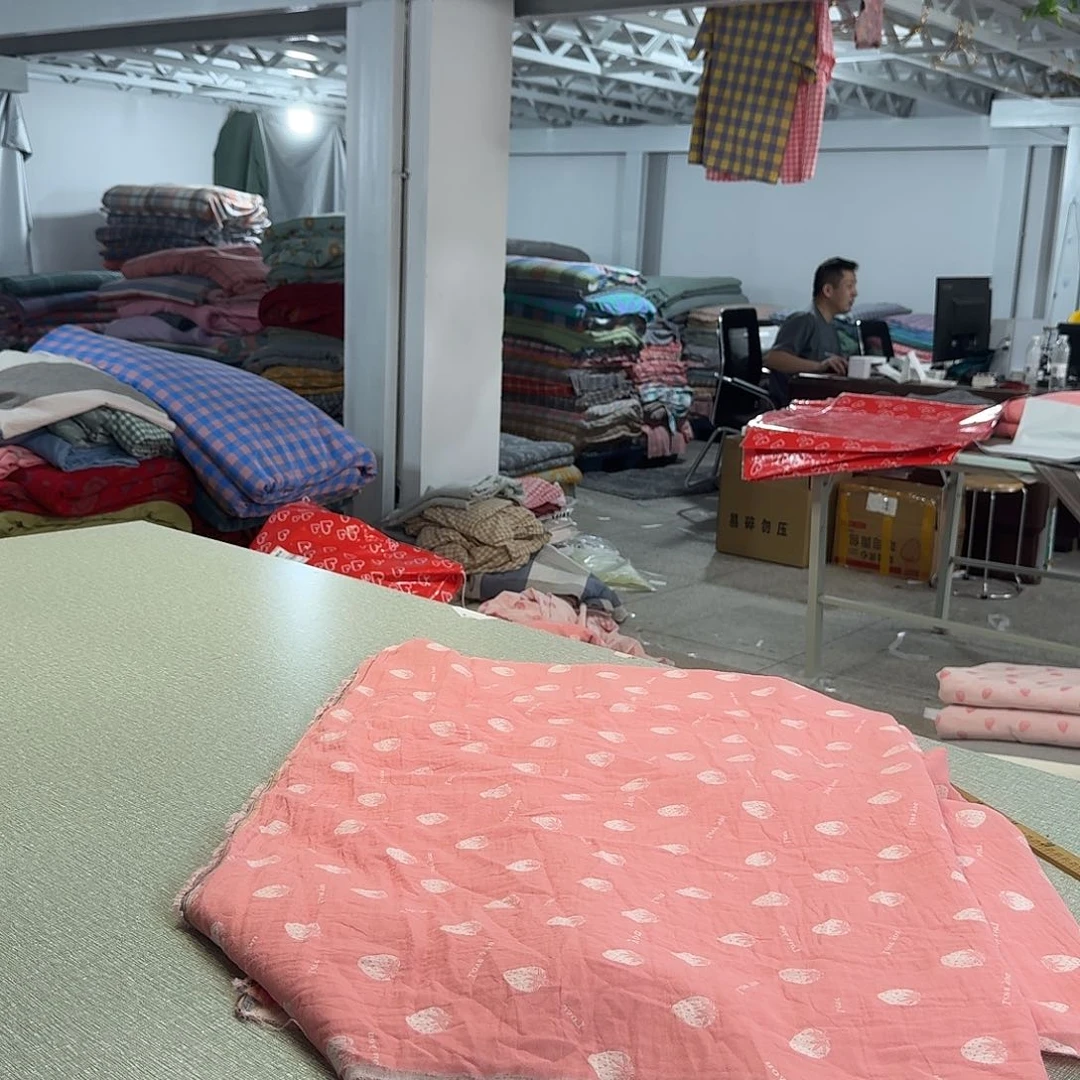 邱***邱棉布头全棉双层纱布头