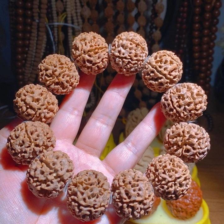 野生多瓣大金刚手持手串287