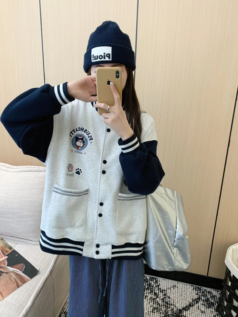 【5895 】新款百搭“呆萌猫咪”口袋开衫棒球服 外套