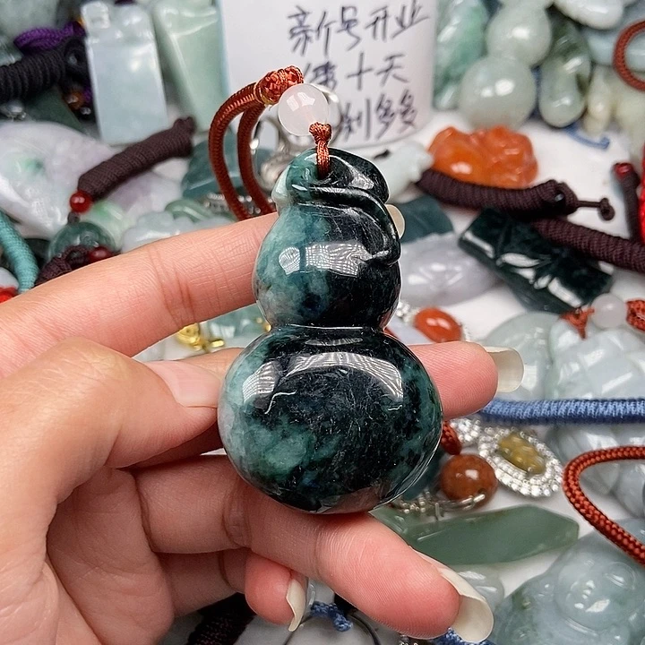 未镶嵌挂件翡翠翡翠