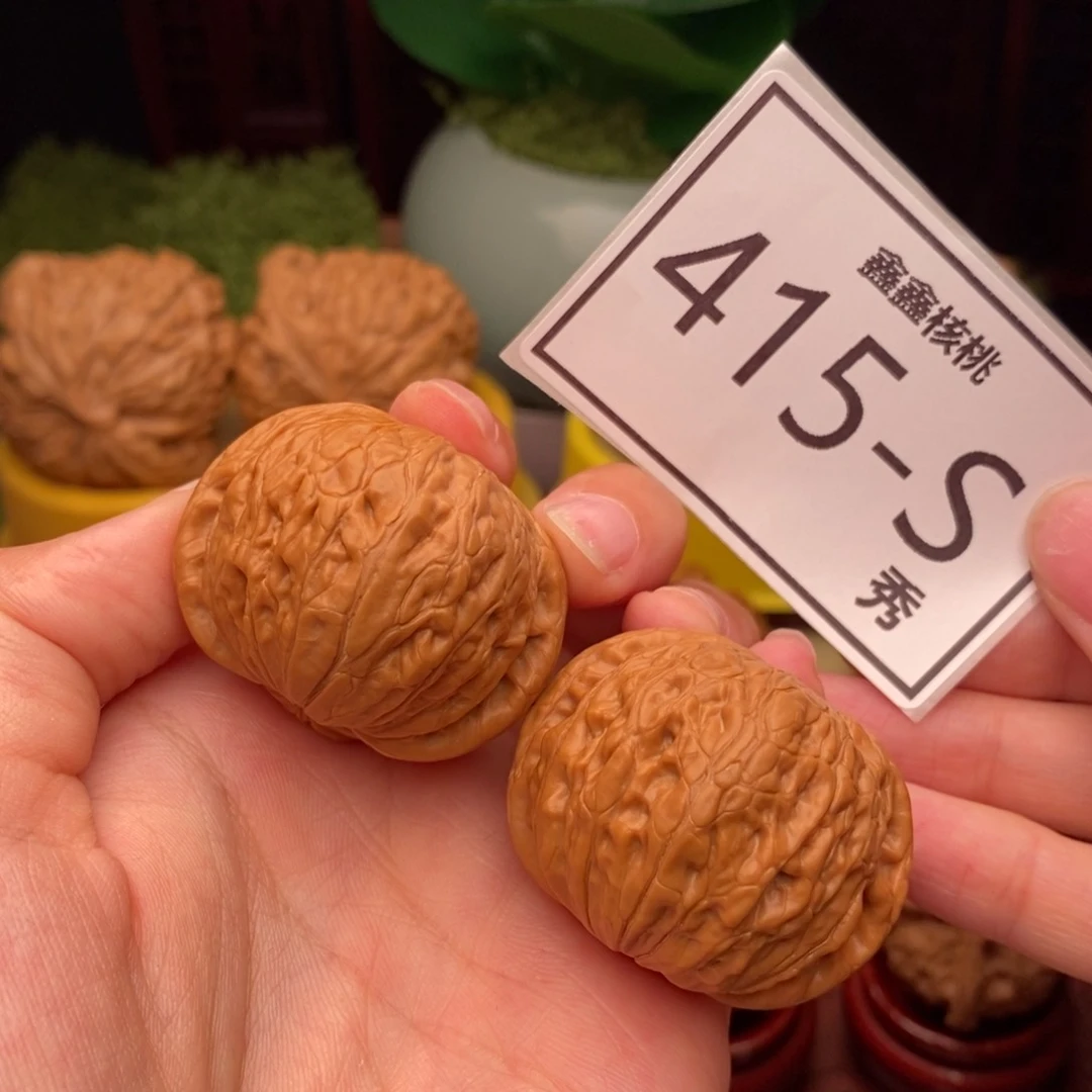 文玩核桃把件铁锤39