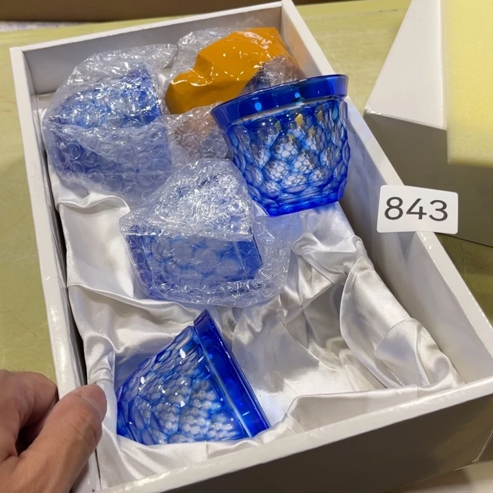 中古物品默认微瑕不退不换