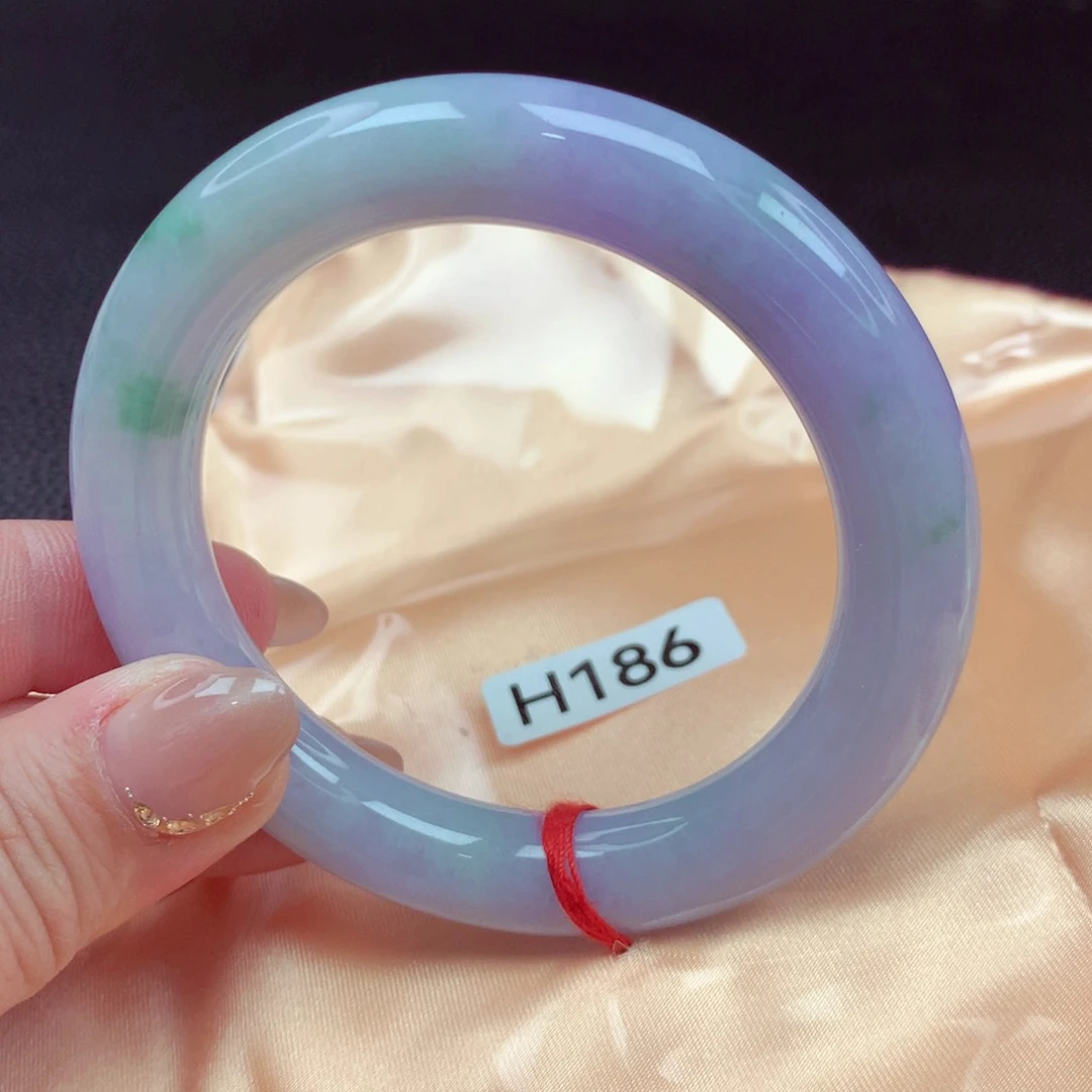 翡翠手镯未镶嵌手镯88