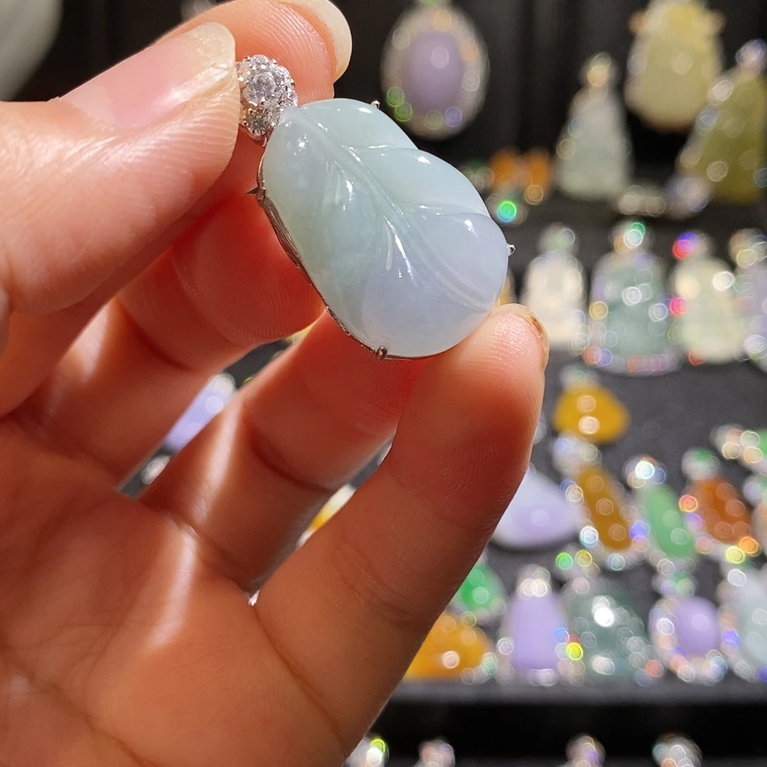 颈饰银S925镶嵌翡翠天然翡翠