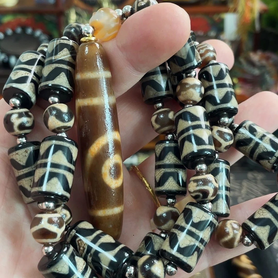 玛瑙/玉髓多样性发一条未镶嵌