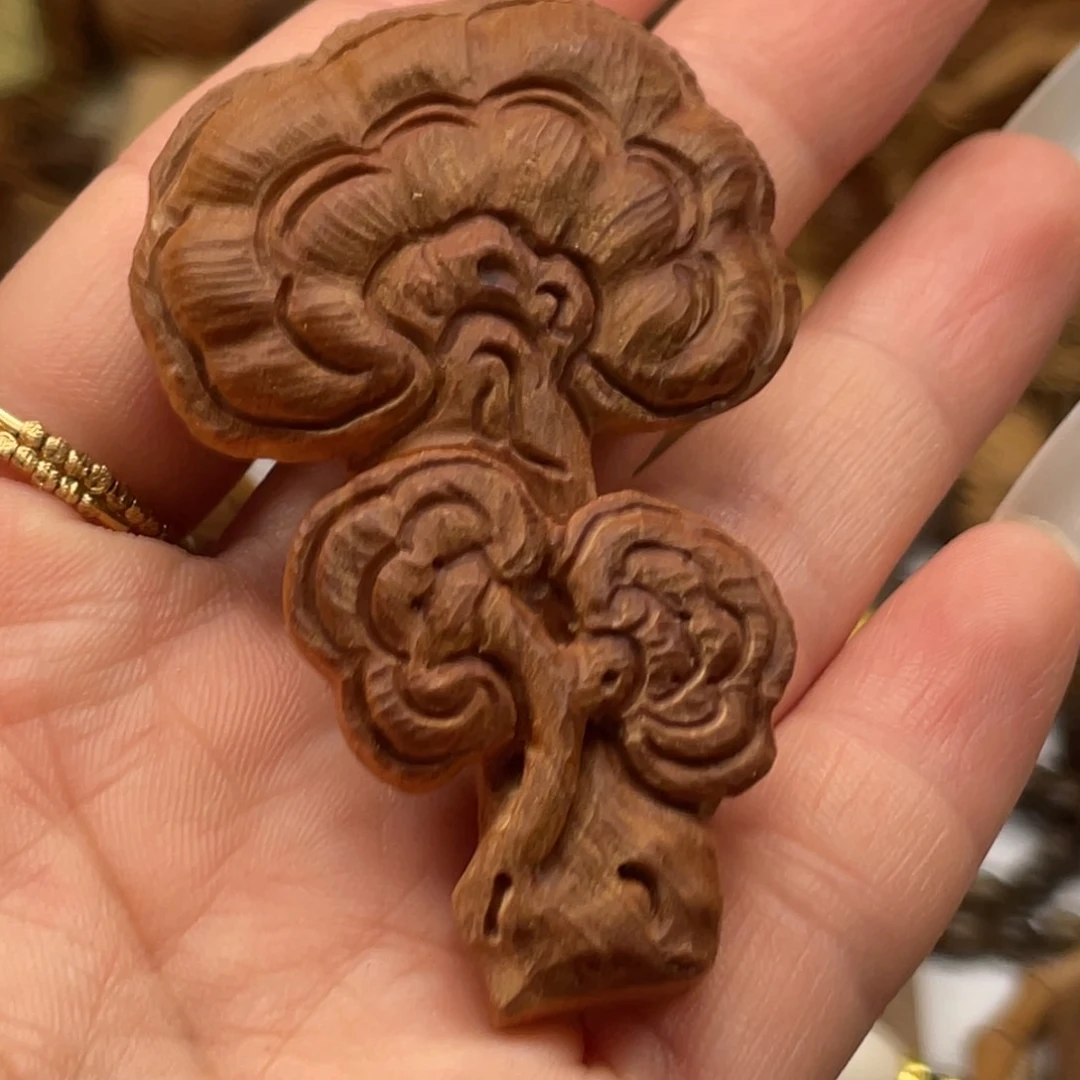 檀香木其他纯手工灵芝