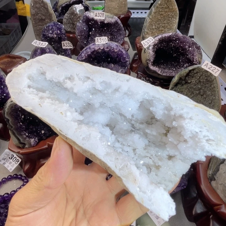 未镶嵌大型摆件（非配饰）紫晶