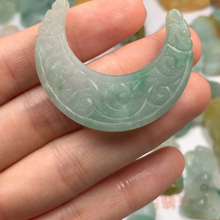 定制翡翠未镶嵌翡翠