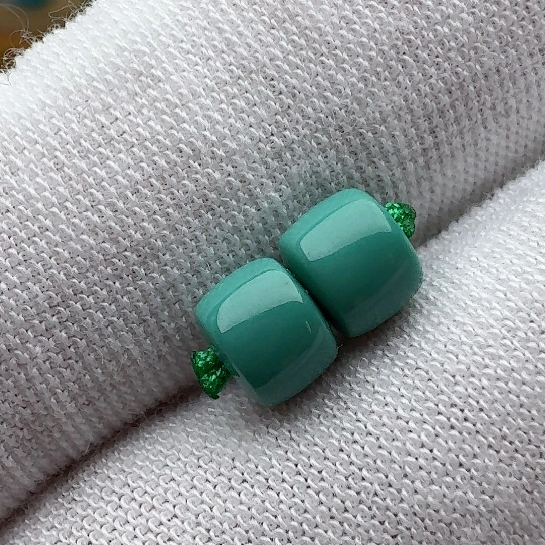 绿松石未镶嵌直切对珠5.9