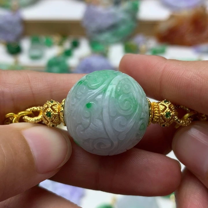 颈饰未镶嵌翡翠翡翠