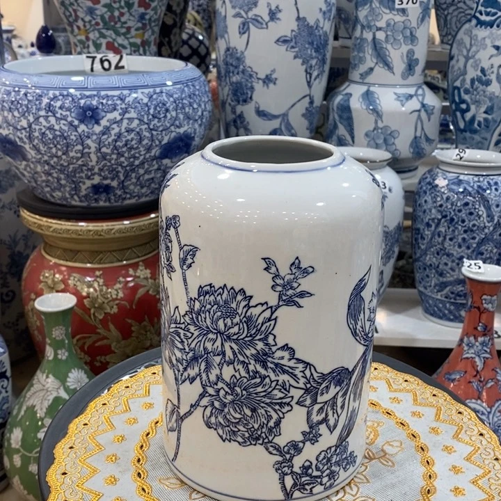摆件手绘陶瓷直筒花瓶