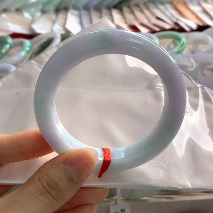 翡翠未镶嵌手镯春彩58