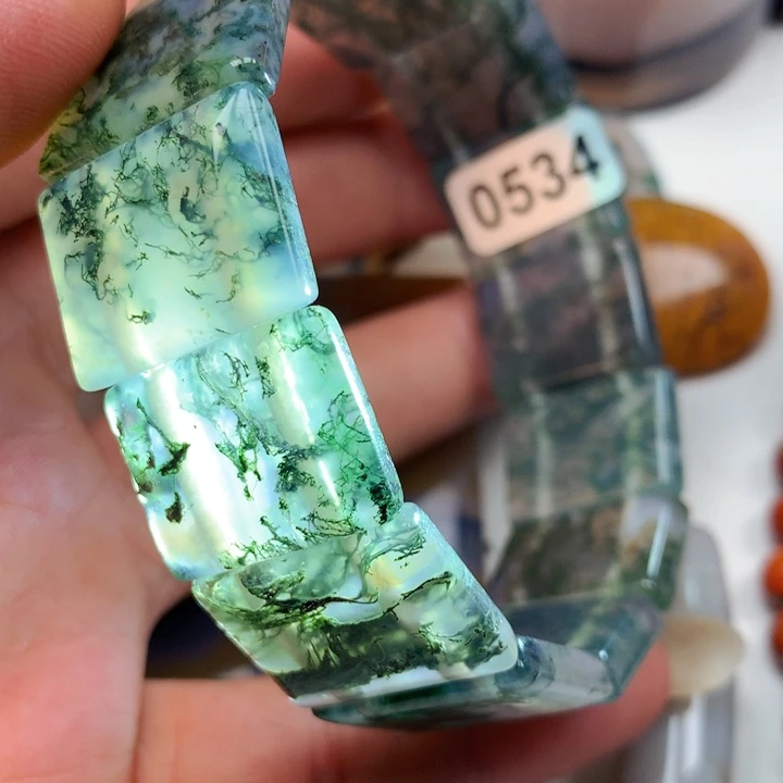 未镶嵌颈饰玛瑙/玉髓不**心